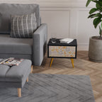 SPRING WHIMSY Nachttisch in Schwarz