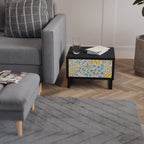 HELLO SPRING Nachttisch in Schwarz