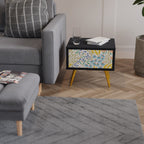 HELLO SPRING Nachttisch in Schwarz