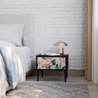 FLORAL GRACE Nachttisch in Schwarz