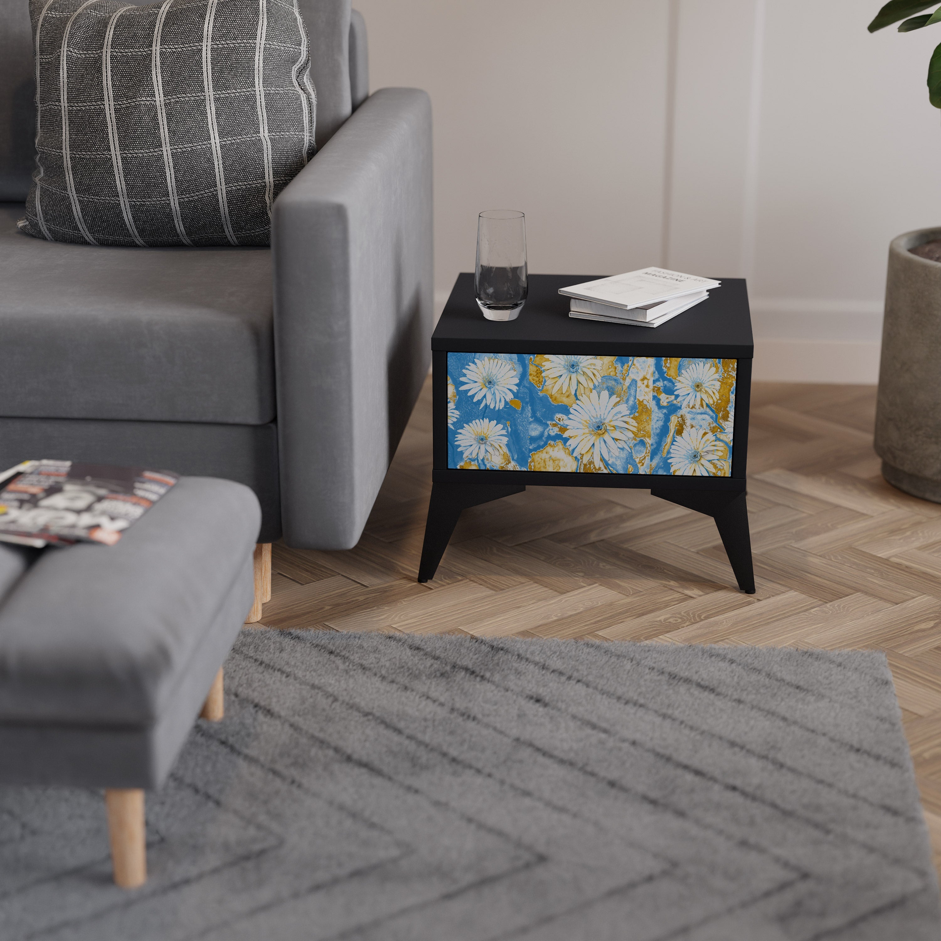 DAISY LUXE Nachttisch in Schwarz