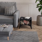 LUSH ELEGANCE Nachttisch in Schwarz