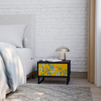 YELLOW CHINOISERIE Nachttisch in Schwarz