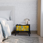 YELLOW CHINOISERIE Nachttisch in Schwarz