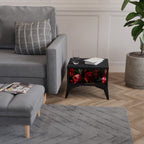 DAHLIAS AND POMEGRANATES Nachttisch in Schwarz