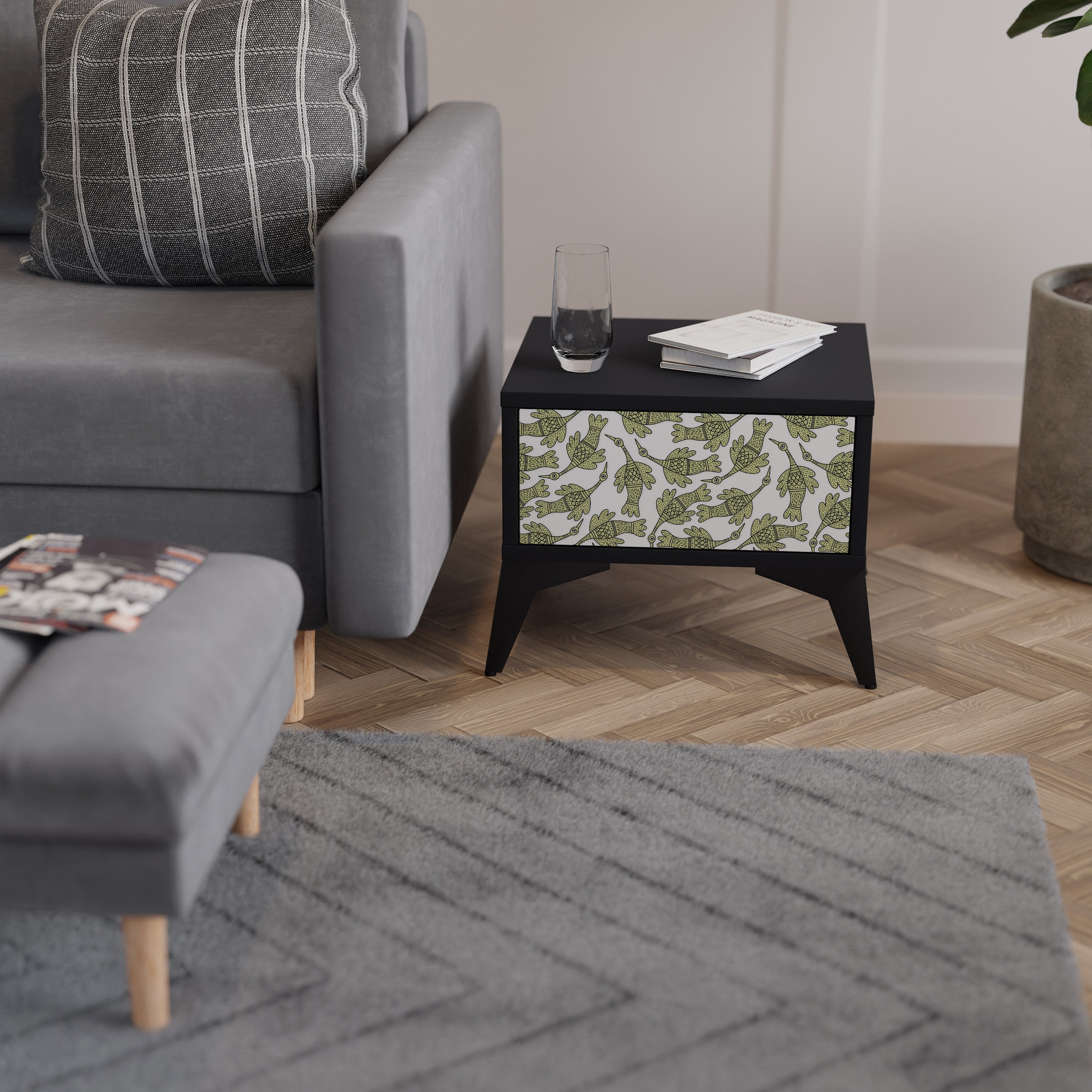 SEEDLING SONGBIRD Nachttisch in Schwarz