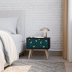 AUTUMN INSECTS Nachttisch in Schwarz