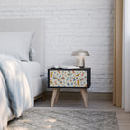 COLORFUL INSECTS Nachttisch in Schwarz