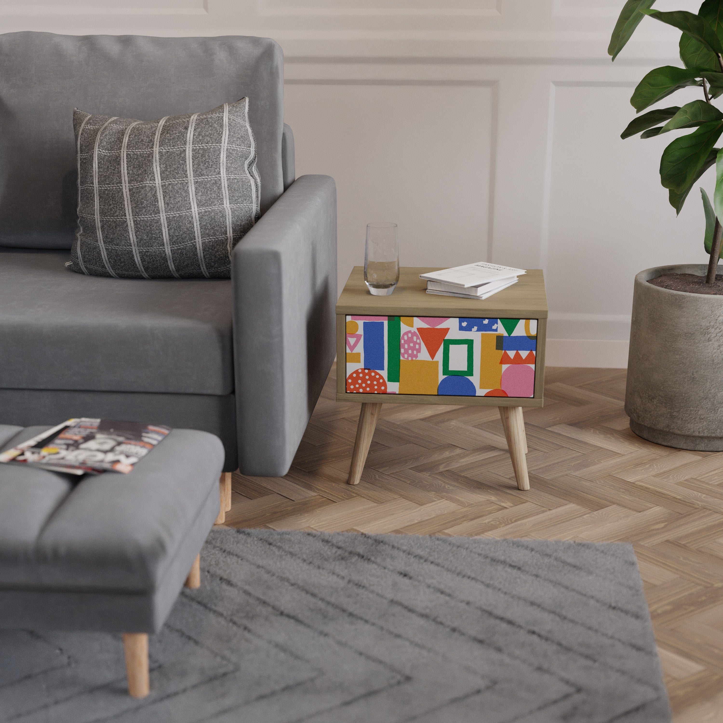 GEOMETRIC GLIMMER Nachttisch in Eichenoptik