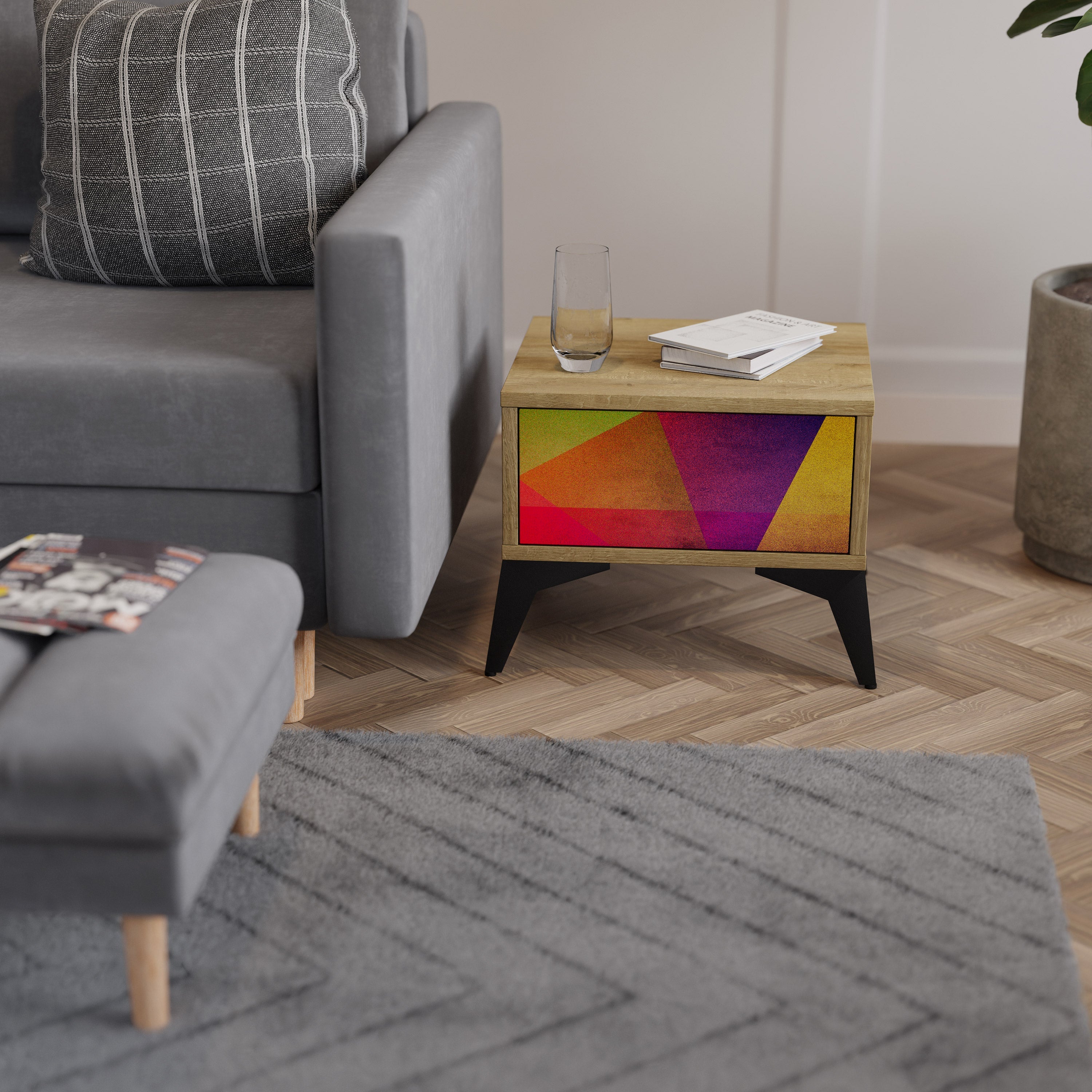 VIVID GEOMETRY Nachttisch in Eichenoptik