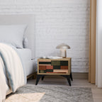 FIGURES OF NATURE Nachttisch in Eiche-Optik