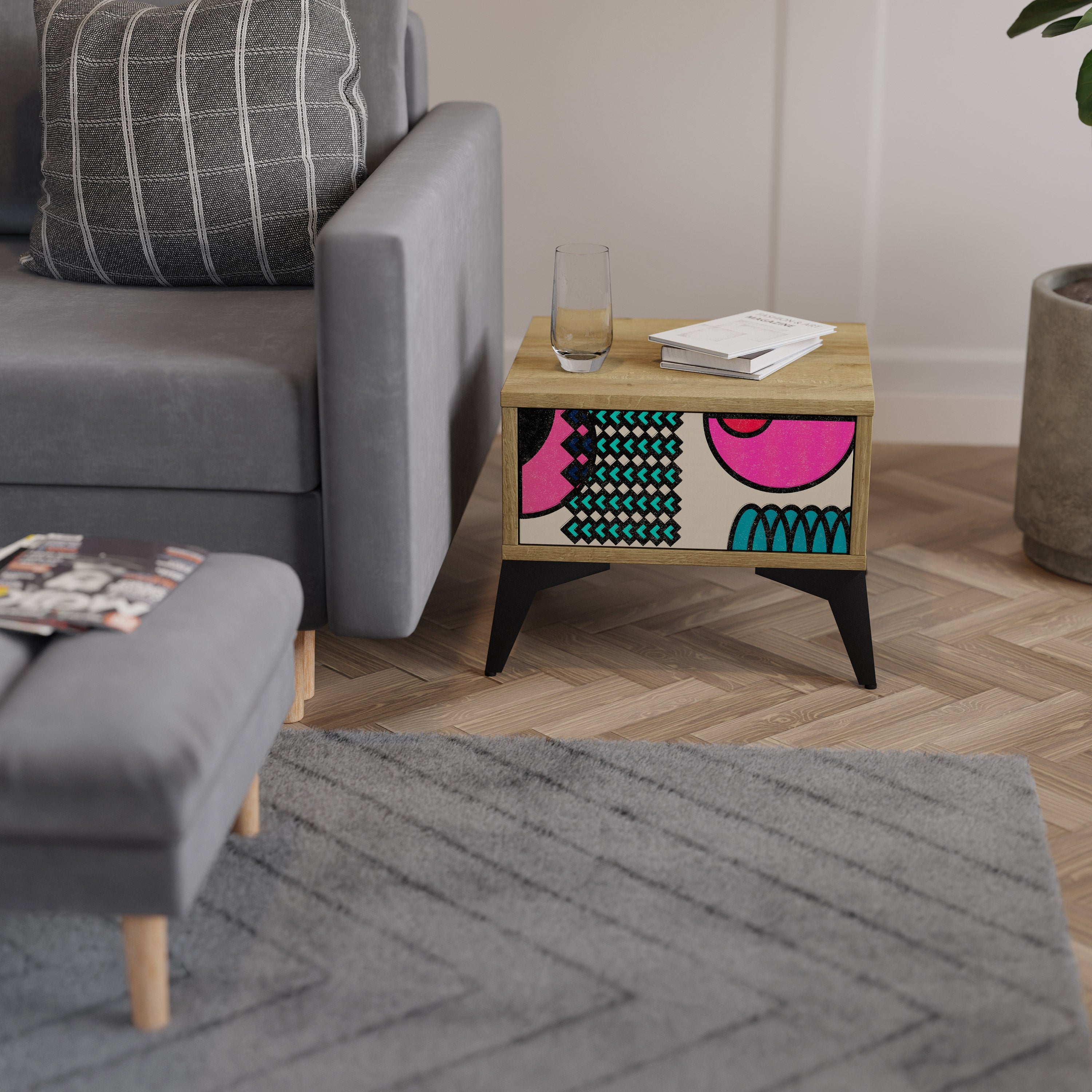 GEOMETRIC RHAPSODY Nachttisch in Eichenoptik