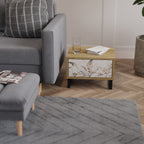 WILD TENDERNESS Nachttisch in Eiche-Optik