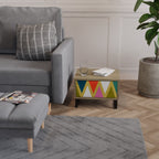 COLORFUL TRIANGLES Nachttisch in Eiche-Optik