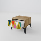 COLORFUL TRIANGLES Nachttisch in Eiche-Optik