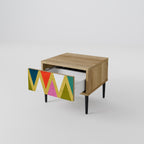 COLORFUL TRIANGLES Nachttisch in Eiche-Optik