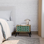 GREEN EYES Nachttisch in Eiche-Optik