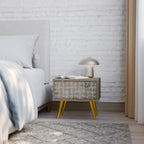 SLIGHTLY BLURRED Nachttisch in Eiche-Optik