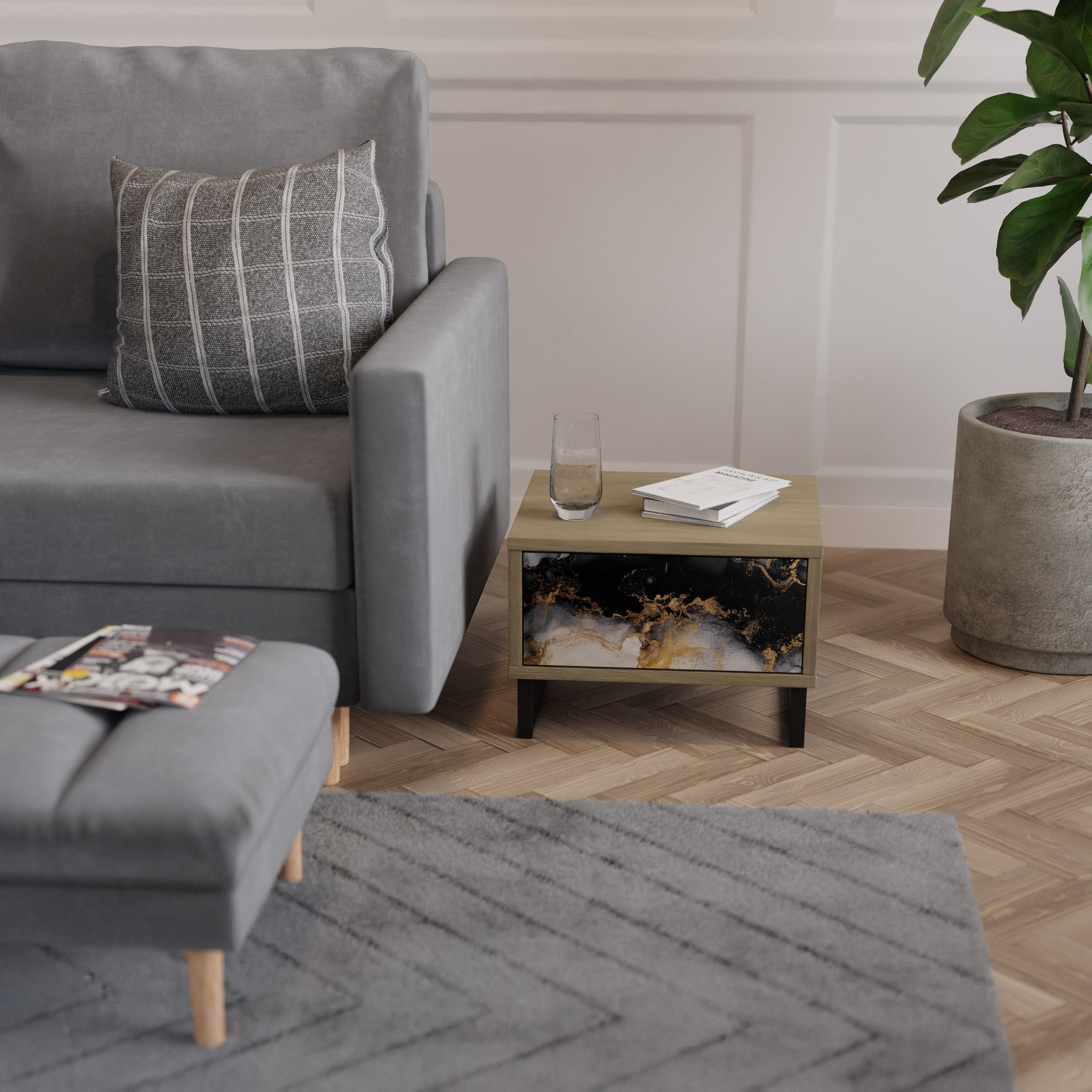MARBLE OF TOMMORROW Nachttisch in Eichenoptik