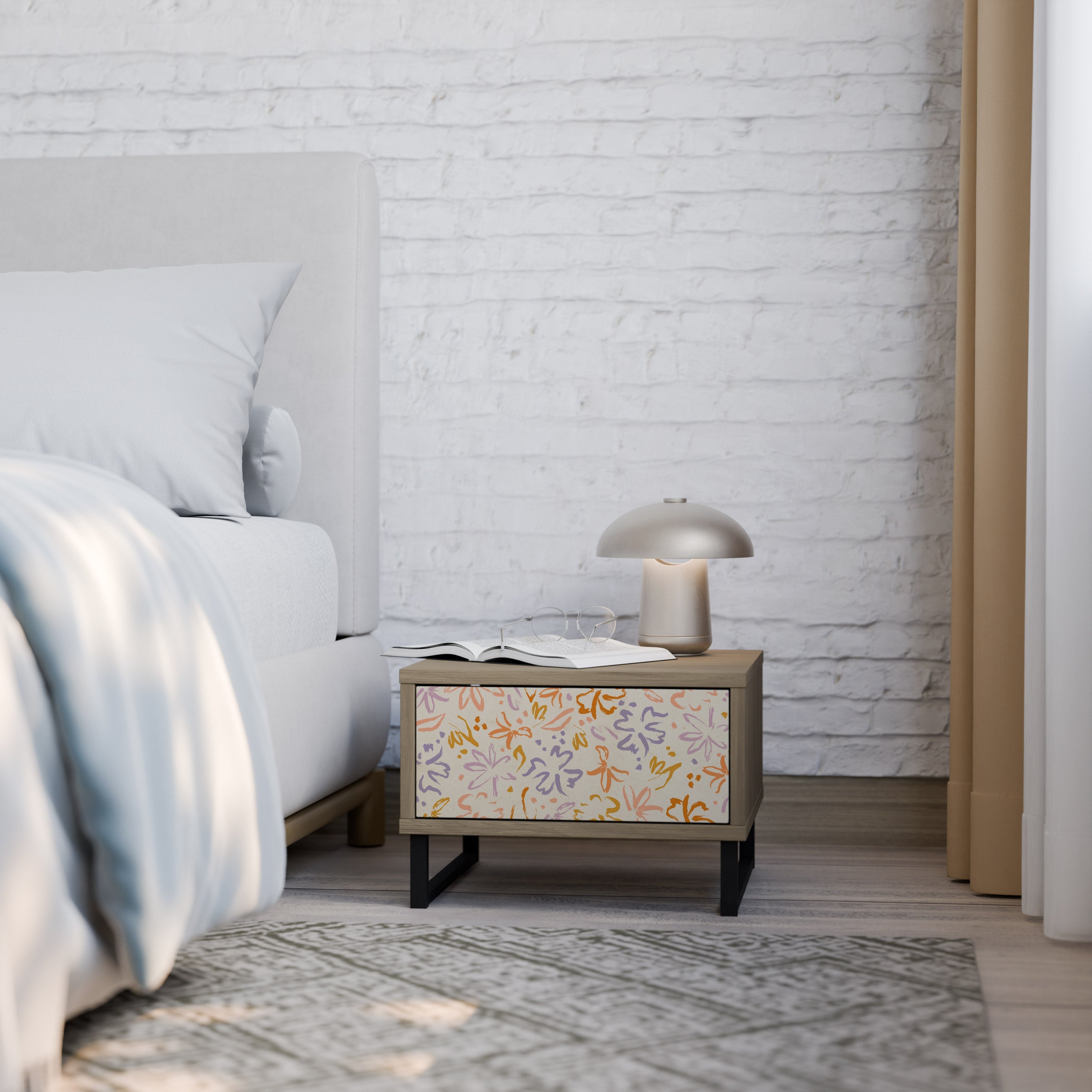 SPRING WHIMSY Nachttisch in Eichenoptik