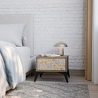 SPRING WHIMSY Nachttisch in Eiche-Optik