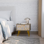 SPRING WHIMSY Nachttisch in Eiche-Optik