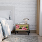 FRAGILE BEAUTY Nightstand in Oak Effect