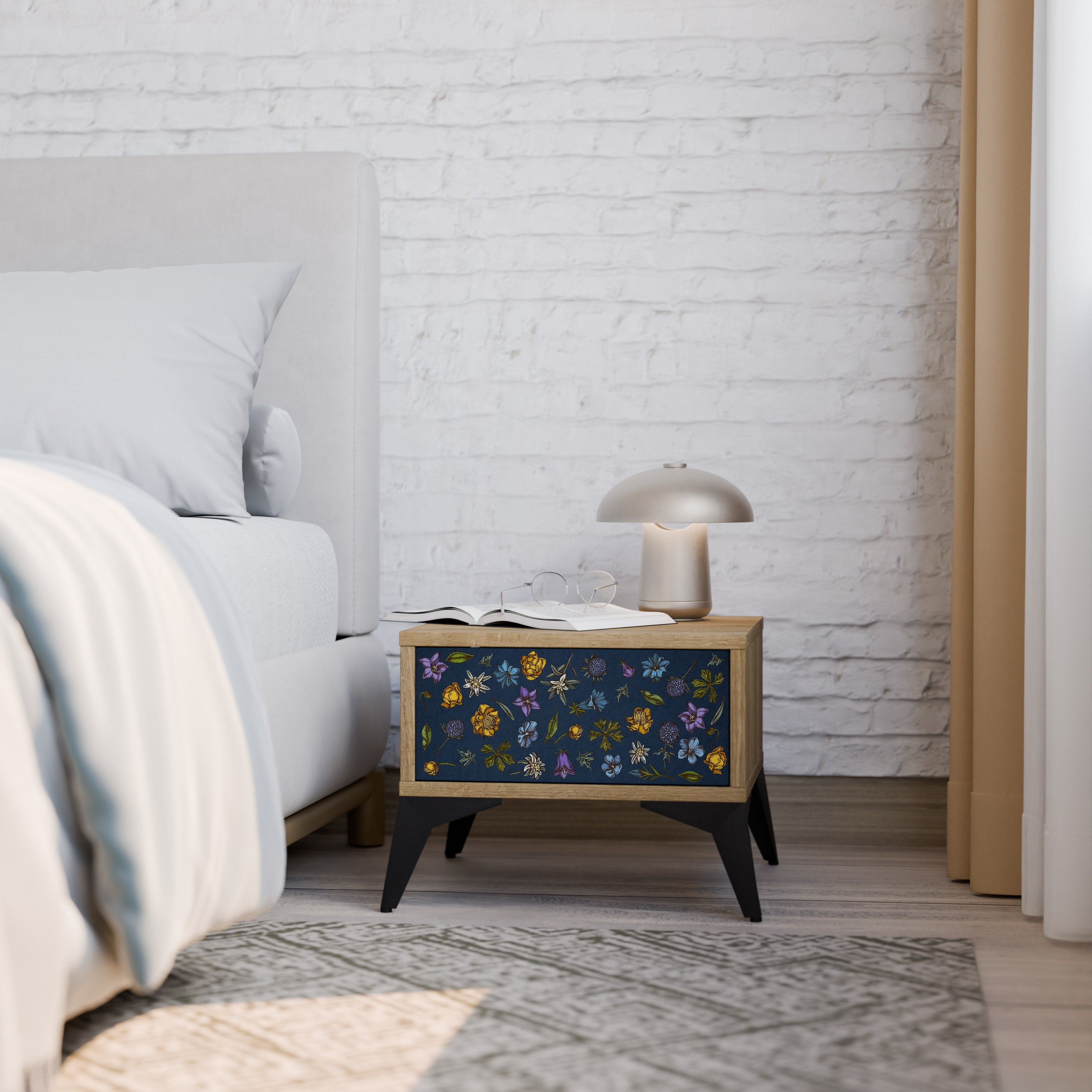 Nachttisch „FLOWERS ON NAVY BLUE“ in Eichenoptik