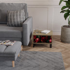 DAHLIAS AND POMEGRANATES Nachttisch in Eiche-Optik