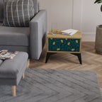 AUTUMN INSECTS Nachttisch in Eiche-Optik