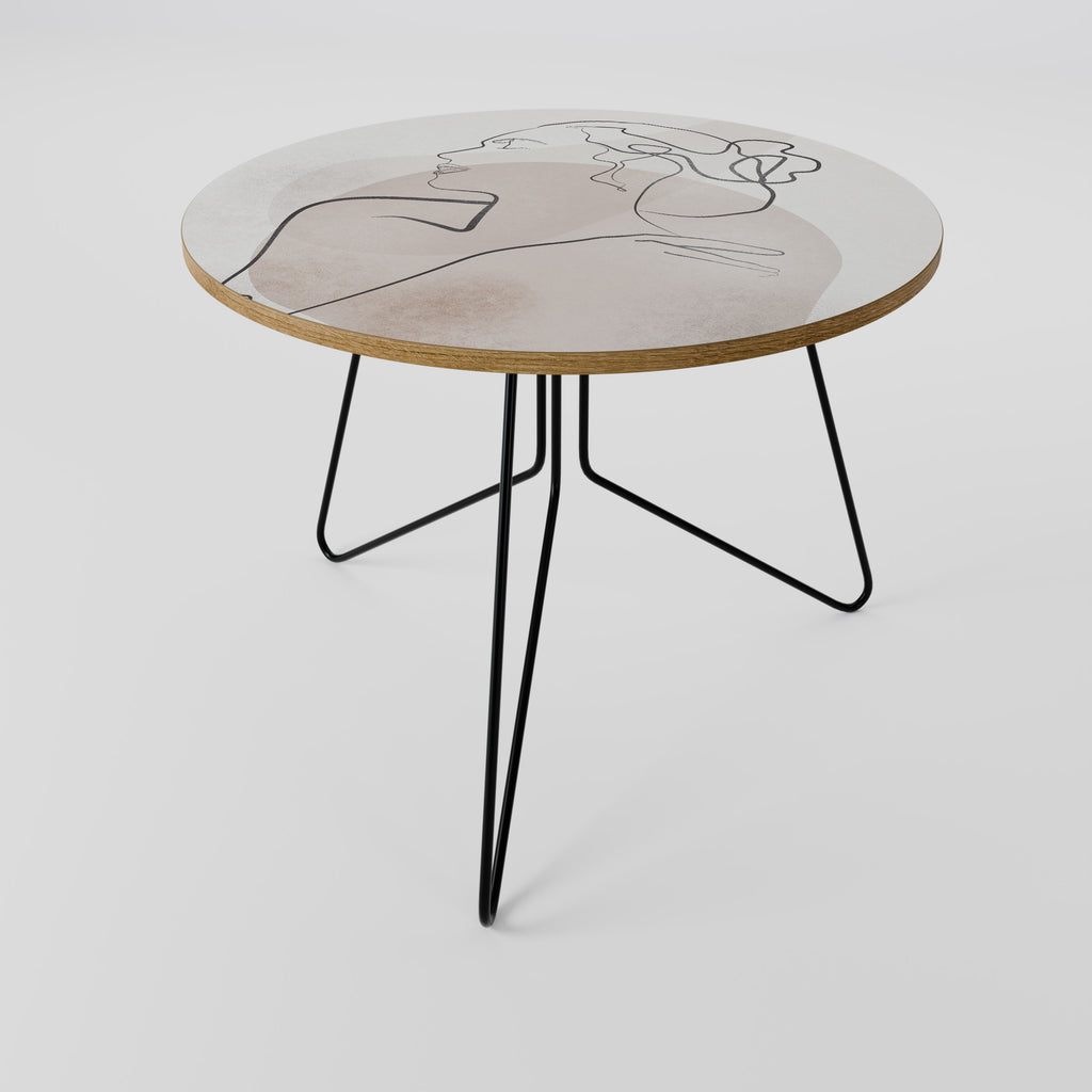 GRACEFUL LINES Couchtisch