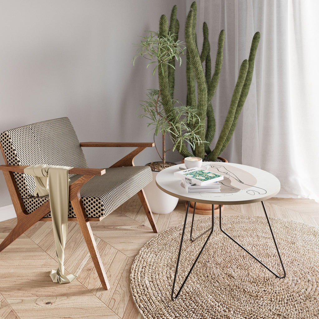 CONTOURS OF BEAUTY Coffee Table 69