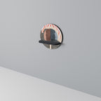 WHISPERS OF FORM Rundes Kunstregal in Schwarz