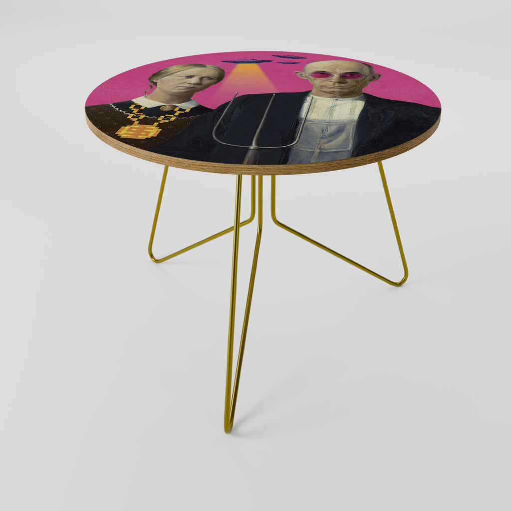 AMERICAN GOTHIC ALIEN Couchtisch