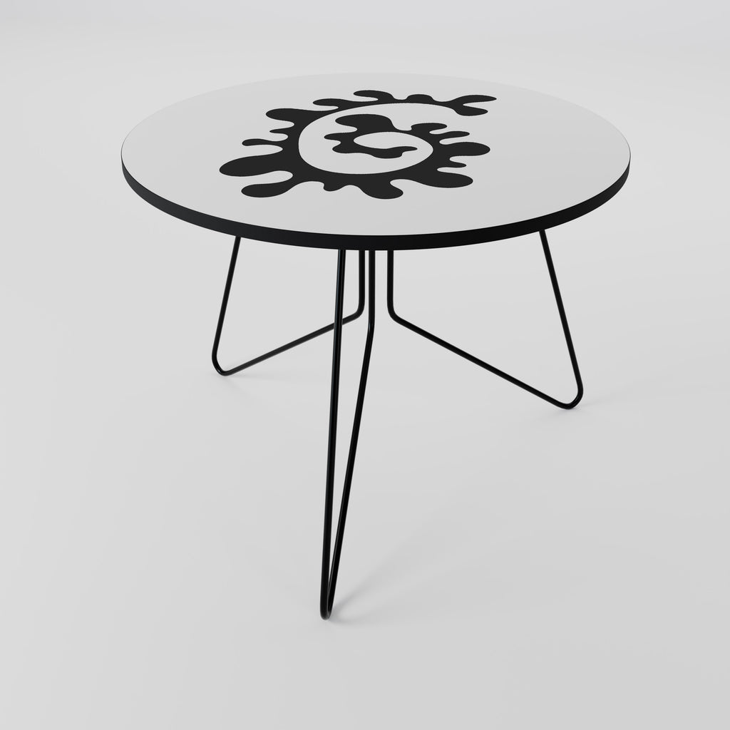 THE BLEND OF YESTERDAY Couchtisch