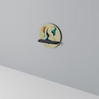 DREAMY DAZE Rundes Kunstregal in Schwarz