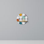 HUE HARMONY Round Art Shelf In Oak Effect