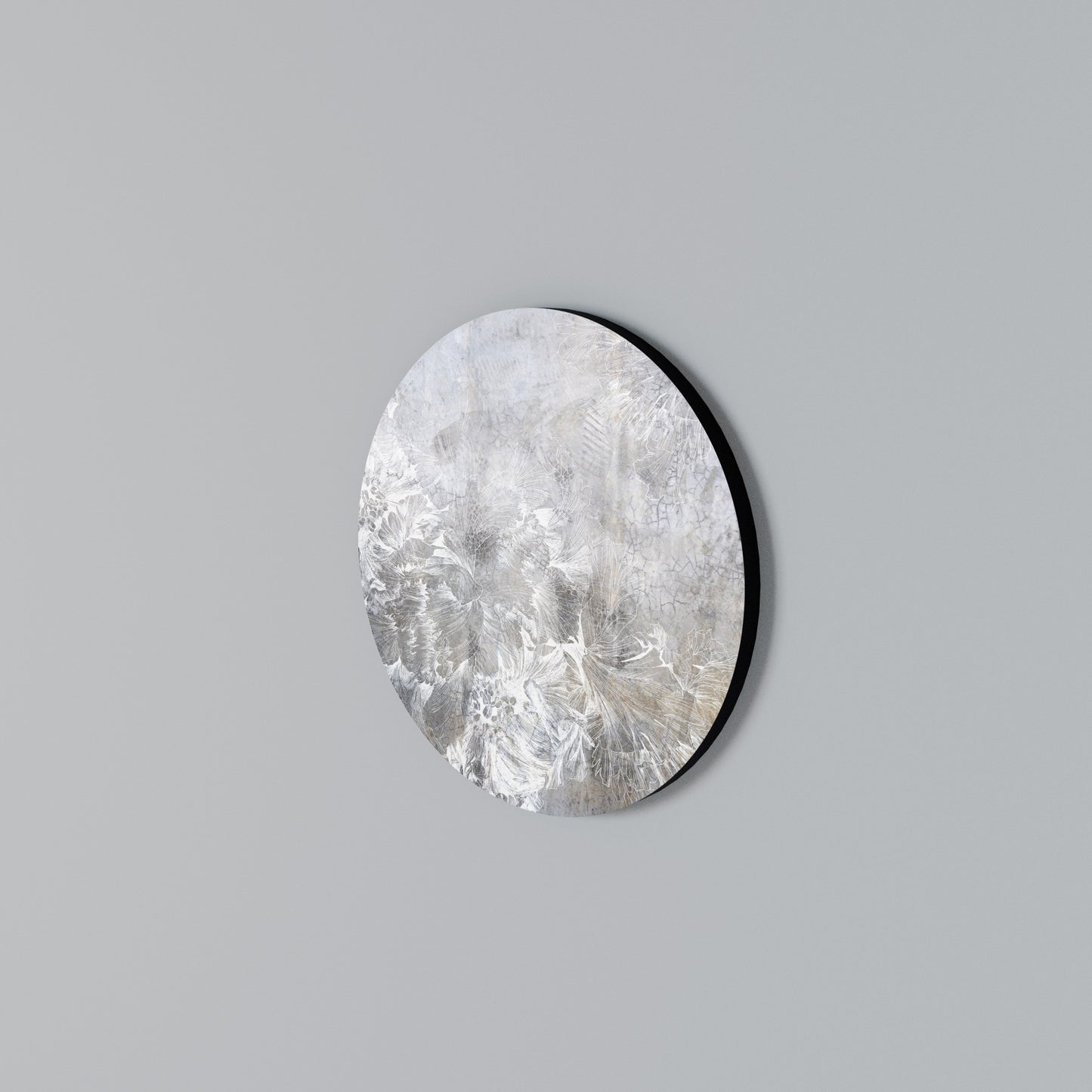 WHITE WHISPER Round Wall Art