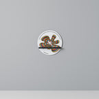 NOSTALGIC ECHOES [ENG] Rundes Kunstregal in Schwarz