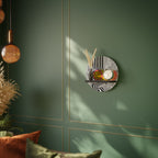 WHIMSICAL WAVES Rundes Kunstregal in Schwarz