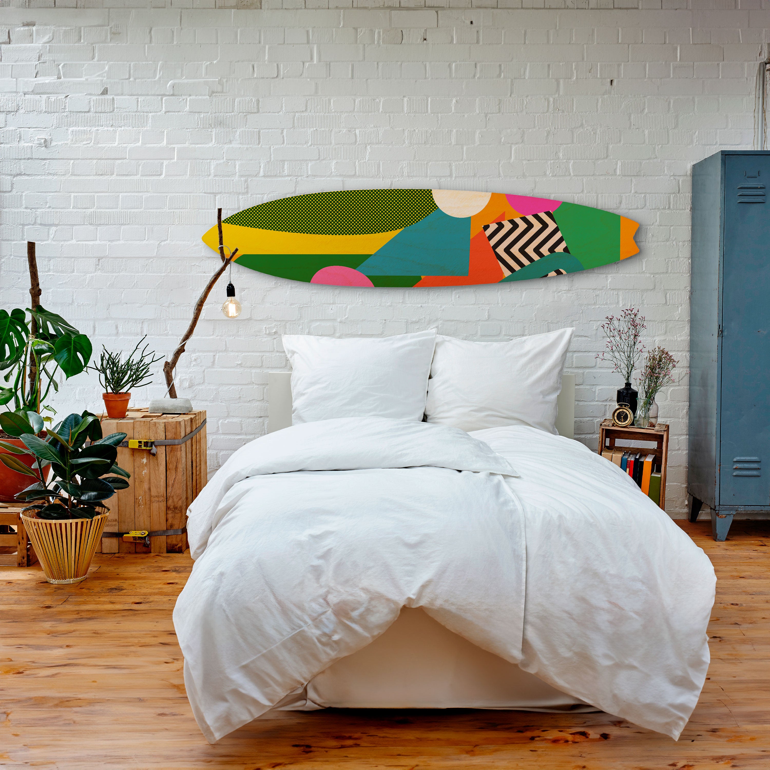 RADIANT HUES Deko-Surfboard