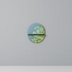 IRREGULAR BLUE Ovales Kunstregal in Schwarz