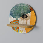 ABSTRACT FACES Rundes Kunstregal in Eiche-Optik