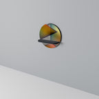 PIERCING SHARPNESS Rundes Kunstregal in Schwarz