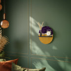 INDEPENDENT BORDER Ovales Kunstregal in Schwarz