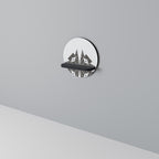 MONOCHROME NEXUS Rundes Kunstregal in Schwarz