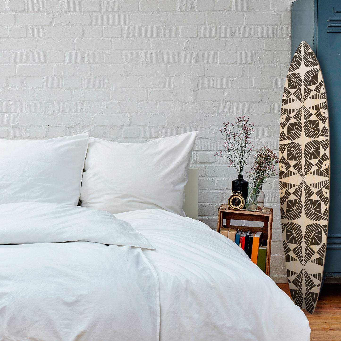 MONOCHROME NEXUS Deko-Surfboard