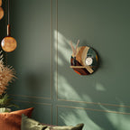 COLORFUL STRANDS Rundes Kunstregal in Eiche-Optik