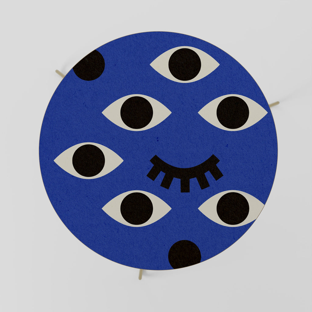 UNDER CONTROL Couchtisch 69