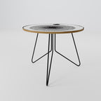 DARKNESS IS COMING Couchtisch Ø 69 cm